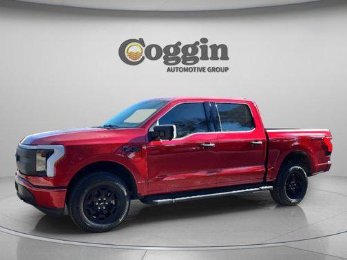 Rapid Red Metallic Tinted Clearcoat 2025 Ford F-150 Lightning XLT