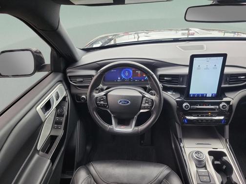 Agate Black Metallic 2023 Ford Explorer ST