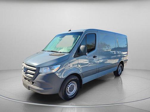 2021 Mercedes-Benz Sprinter 2500 Standard Roof
