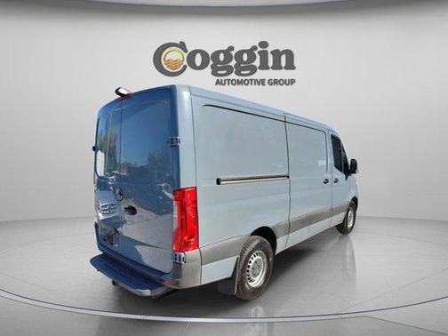 2021 Mercedes-Benz Sprinter 2500 Standard Roof