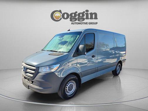 2021 Mercedes-Benz Sprinter 2500 Standard Roof