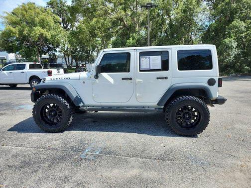 2017 Jeep Wrangler Unlimited Rubicon