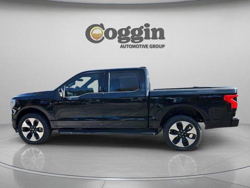 2025 Ford F-150 Lightning Platinum