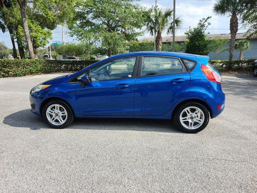Lightning Blue Metallic 2018 Ford Fiesta SE