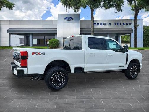 2025 Ford F-250 Platinum