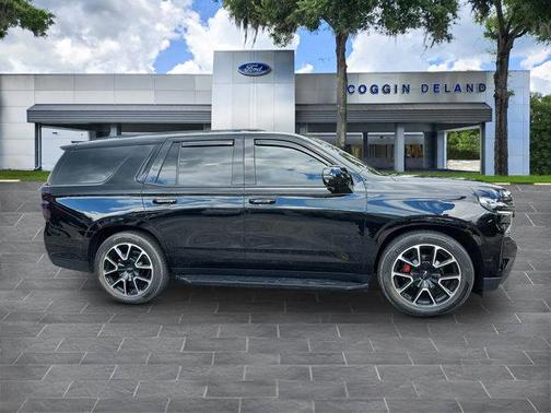 2022 Chevrolet Tahoe 4WD RST