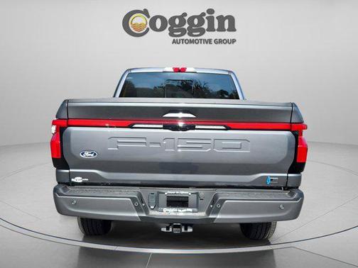 2025 Ford F-150 Lightning Platinum