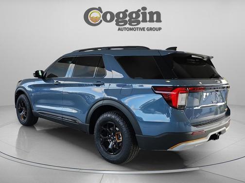 Vapor Blue Metallic 2026 Ford Explorer Tremor
