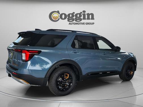 Vapor Blue Metallic 2026 Ford Explorer Tremor
