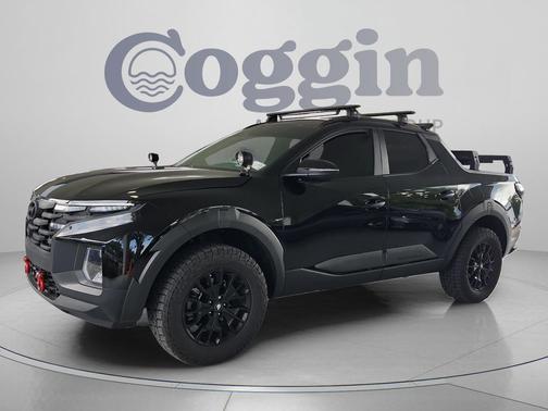 Phantom Black 2024 Hyundai SANTA CRUZ SEL