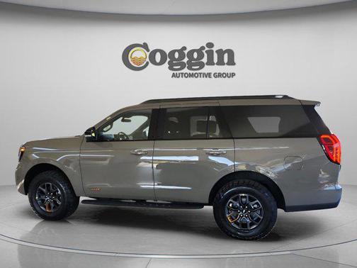 Marsh Gray 2026 Ford Expedition Tremor