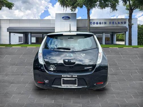 2015 Nissan Leaf SV