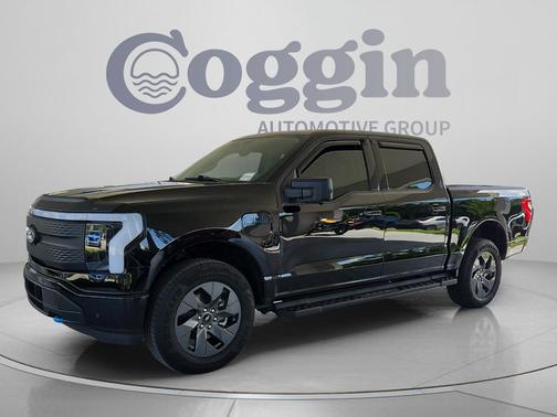 Agate Black Metallic 2025 Ford F-150 Lightning Flash