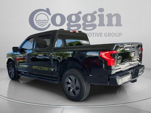 Agate Black Metallic 2025 Ford F-150 Lightning Flash