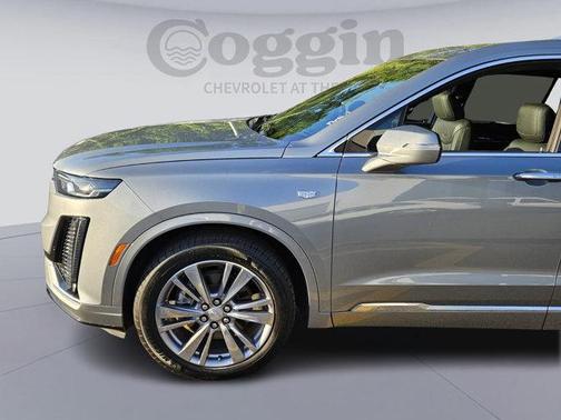 2023 Cadillac XT6 Premium Luxury FWD