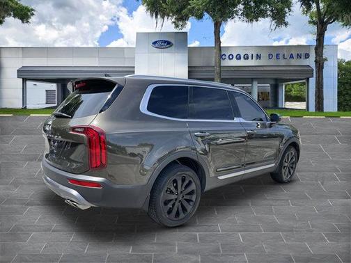 2022 Kia Telluride S
