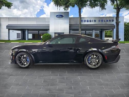 2025 Ford Mustang Dark Horse Fastback