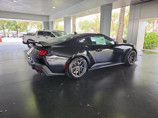 2025 Ford Mustang Dark Horse Fastback