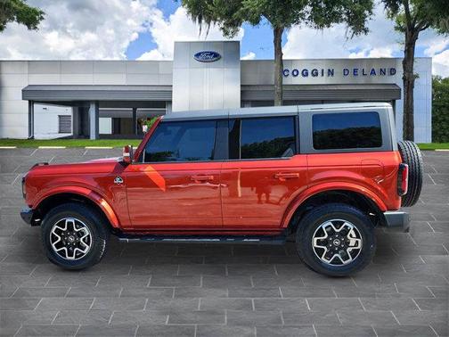 2022 Ford Bronco Outer Banks