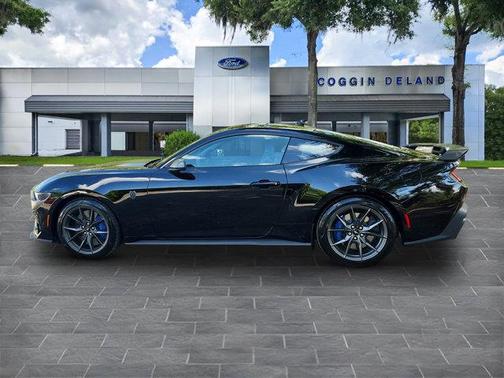 2025 Ford Mustang Dark Horse Fastback
