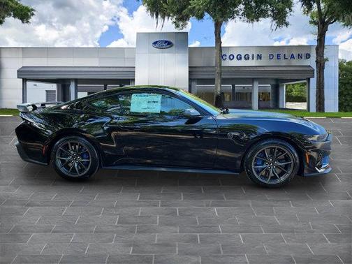 2025 Ford Mustang Dark Horse Fastback