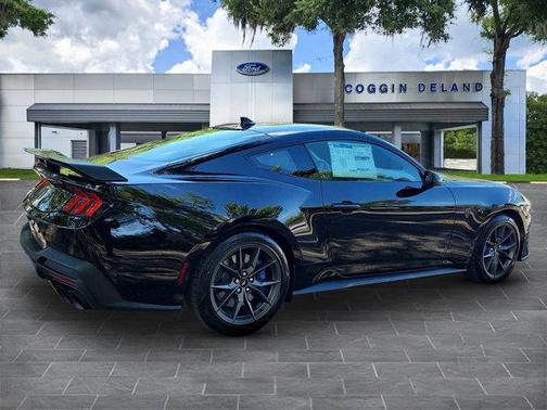 2025 Ford Mustang Dark Horse Fastback