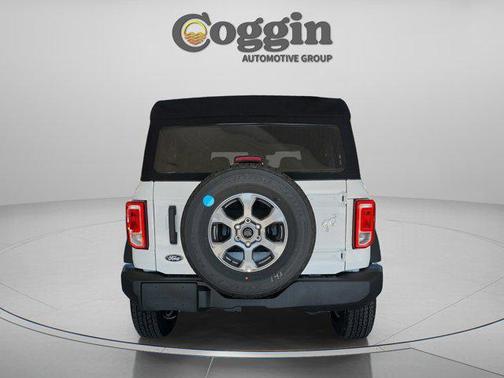 Oxford White 2026 Ford Bronco Big Bend