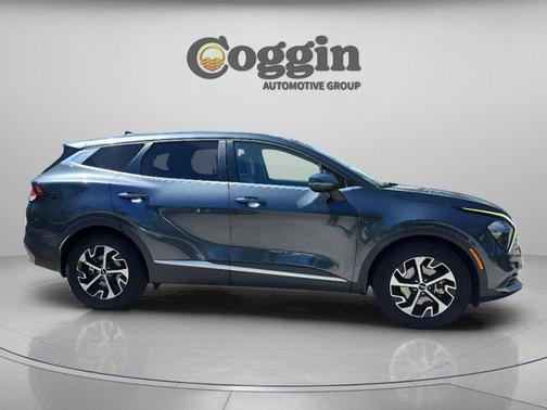 Gravity Gray 2023 Kia Sportage EX