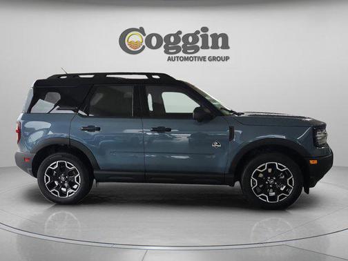 Azure Gray Metallic Tri-Coat 2026 Ford Bronco Sport Outer Banks