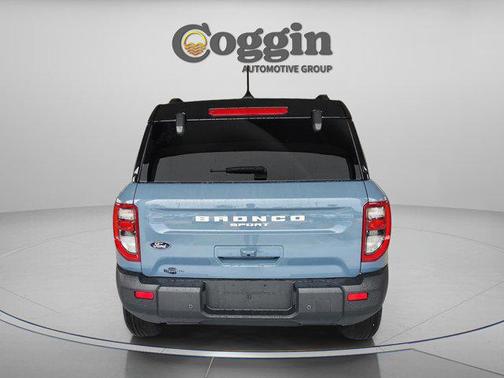 Azure Gray Metallic Tri-Coat 2026 Ford Bronco Sport Outer Banks