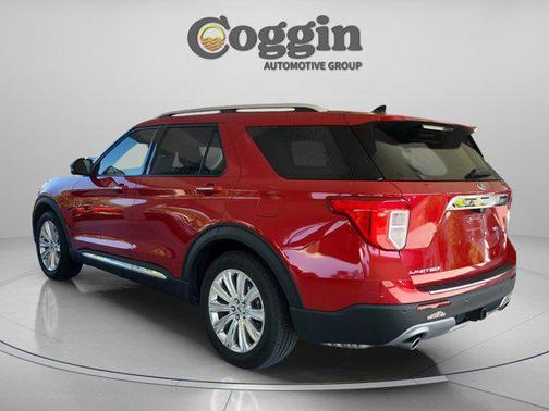 Rapid Red Metallic Tinted Clearcoat 2022 Ford Explorer Limited