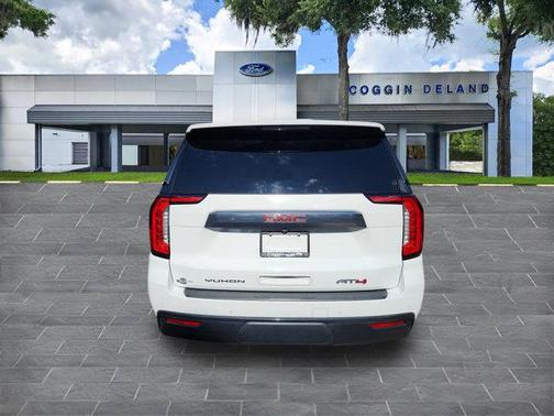 2021 GMC Yukon 4WD AT4