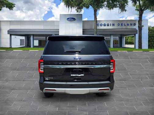 2024 Ford Expedition Platinum