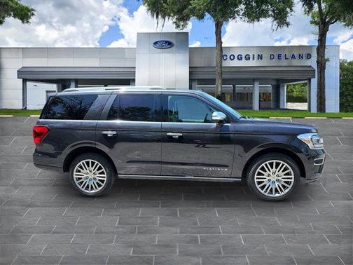 2024 Ford Expedition Platinum