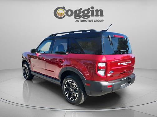Ruby Red Metallic Tinted Clearcoat 2025 Ford Bronco Sport Outer Banks