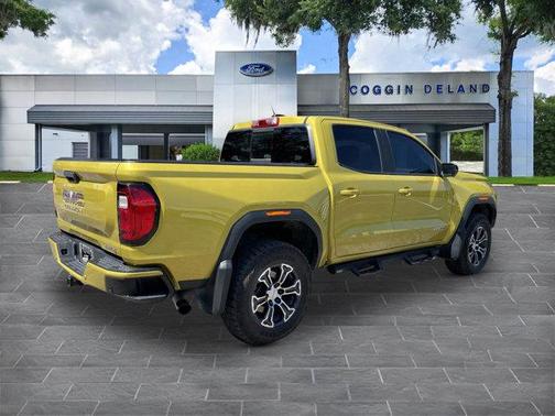 2023 GMC Canyon Base