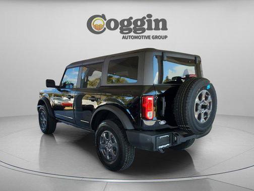 Shadow Black 2026 Ford Bronco Big Bend