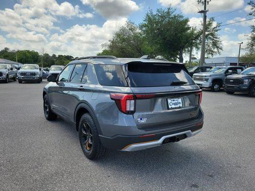 Carbonized Gray Metallic 2026 Ford Explorer Tremor