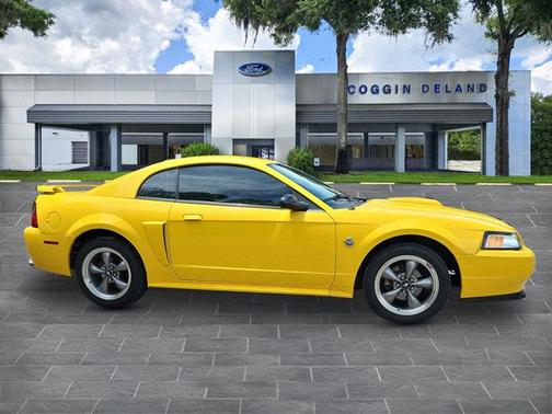 2004 Ford Mustang GT Premium