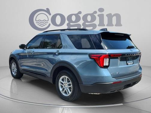 Vapor Blue Metallic 2026 Ford Explorer Active