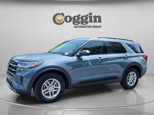 Vapor Blue Metallic 2026 Ford Explorer Active
