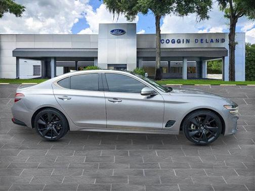 2023 Genesis G70 2.0T RWD