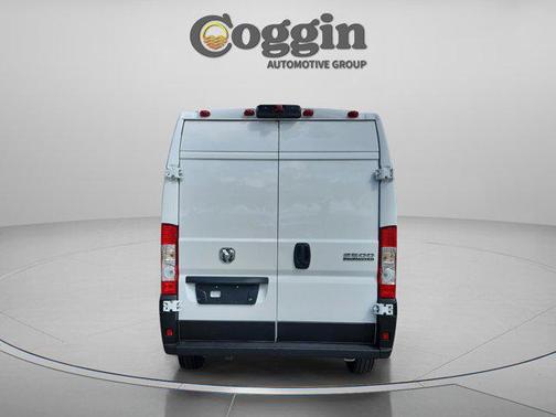 Bright White Clearcoat 2025 RAM ProMaster 2500 Tradesman