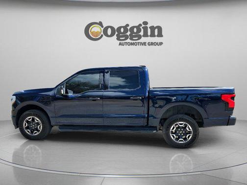Antimatter Blue Metallic 2022 Ford F-150 Lightning XLT