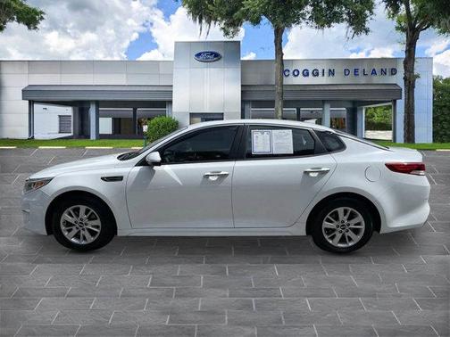 2017 Kia Optima LX