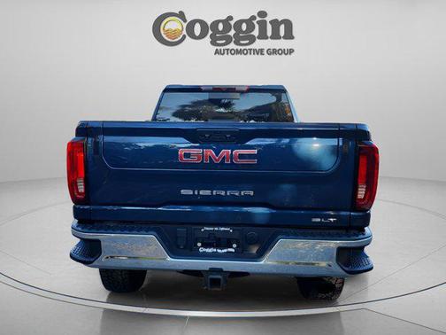 2023 GMC Sierra 2500 SLT