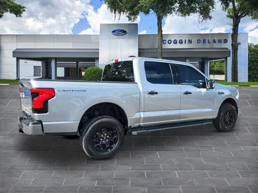 2025 Ford F-150 Lightning XLT