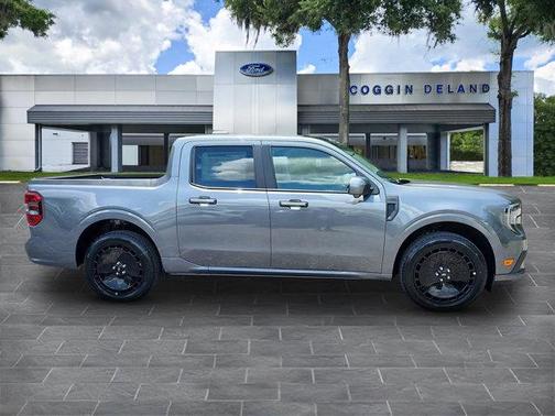 2025 Ford Maverick Lobo