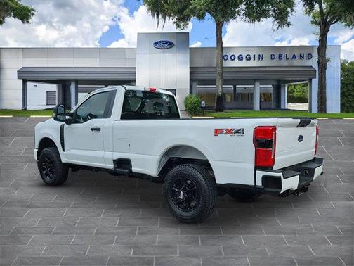2025 Ford F-350 XL