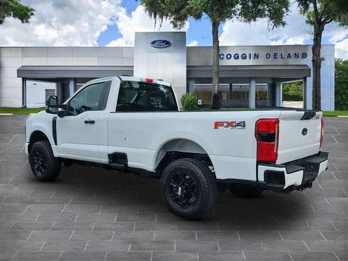 2025 Ford F-350 XL